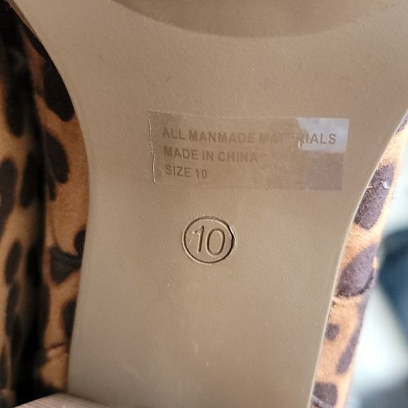 Leopard Print Bootie, size US Women 10 - Picture 5 of 6